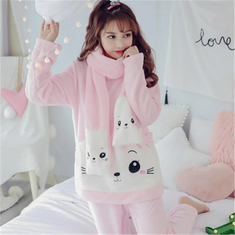 Autumn and Winter Coral Velvet Pajamas Women Plus Velvet Warm Long Sleeves Flannel Suit Students