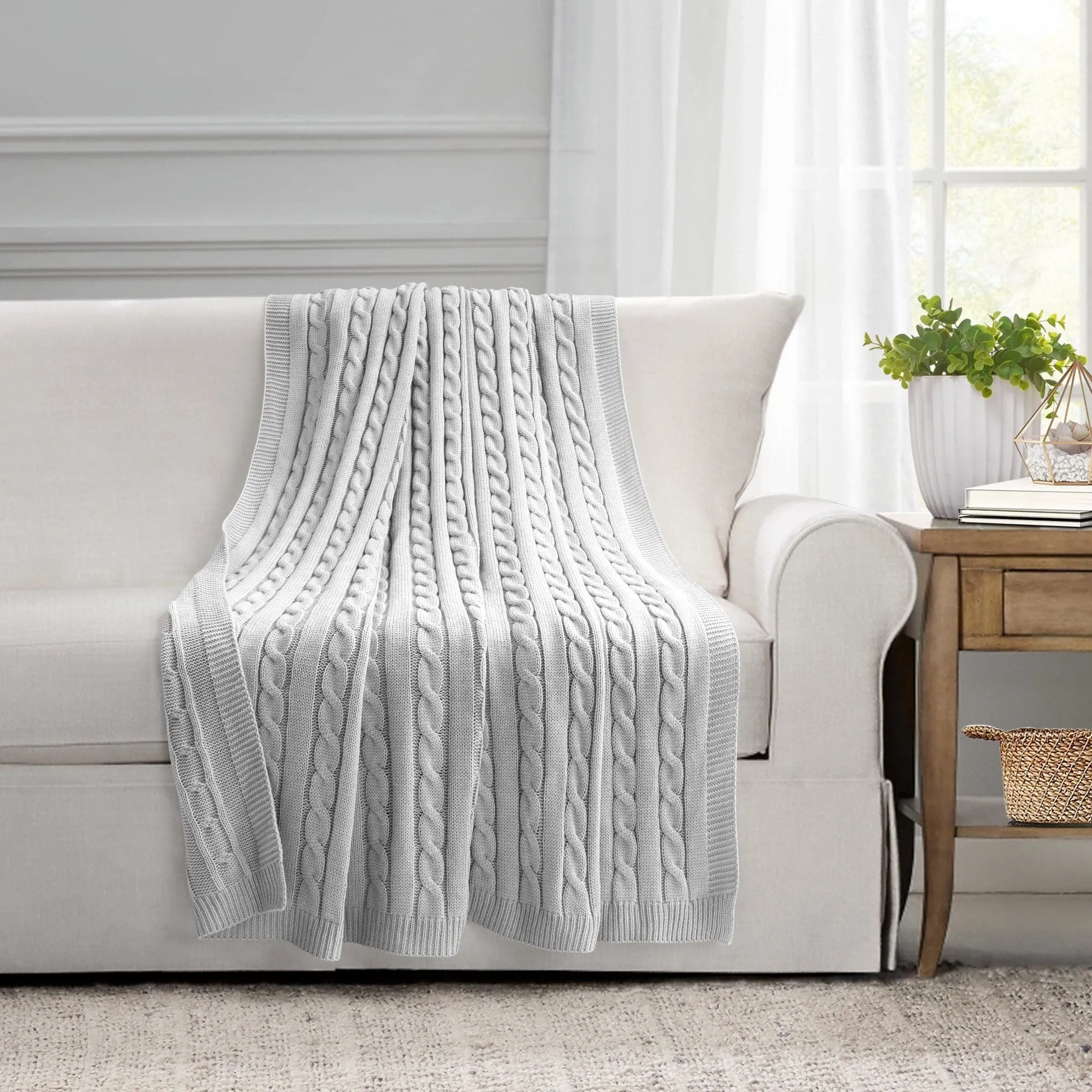 Cable Soft Knitted Throw Blanket