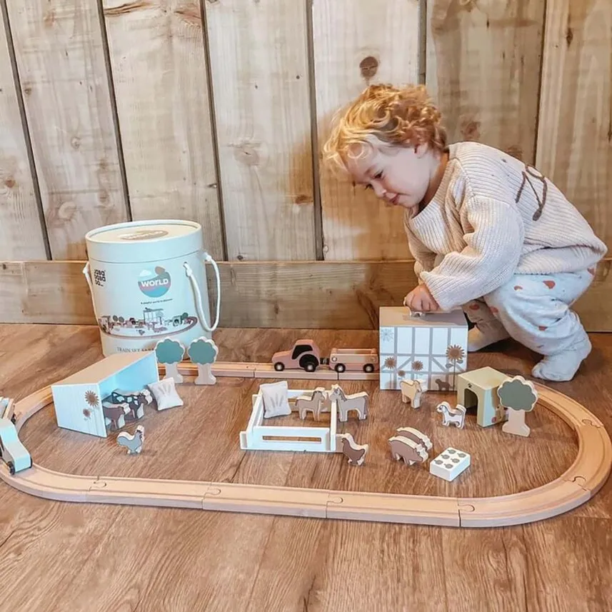 Jabadabado Kids Wooden Train Set Farm Animals